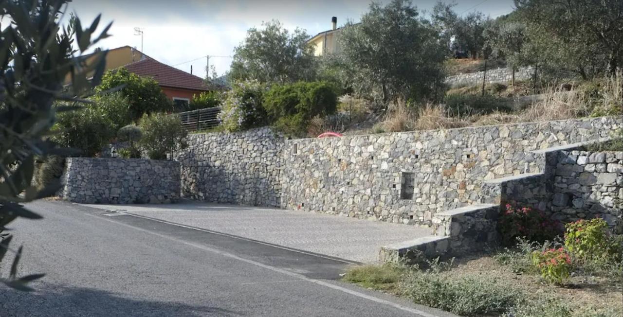 Casa Di Claudia Lägenhet Arnasco Exteriör bild
